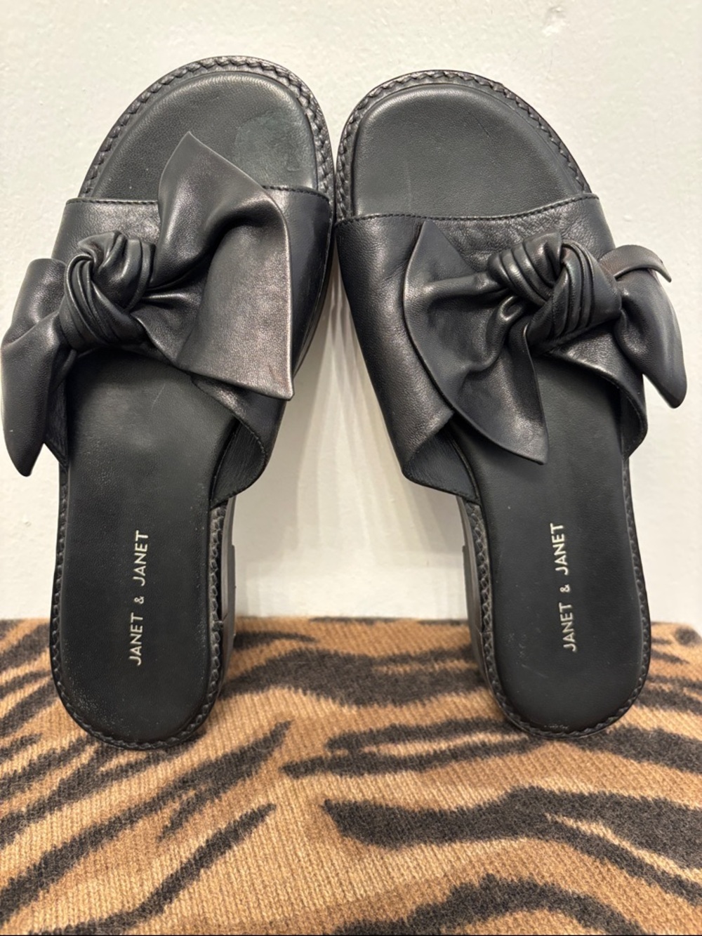 Black Knotted Slide Sandals - Women's